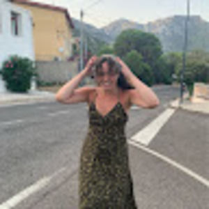 Meet your Posher, Eva